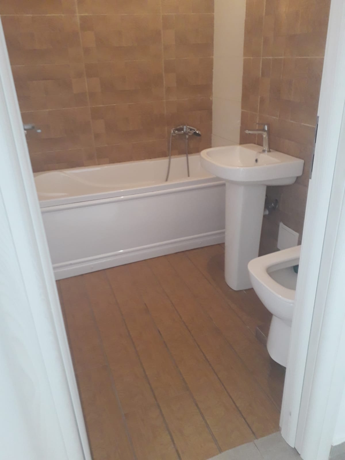 Apartament finalizat, Sector 6 - Bucuresti - imagine 2 - popic.ro