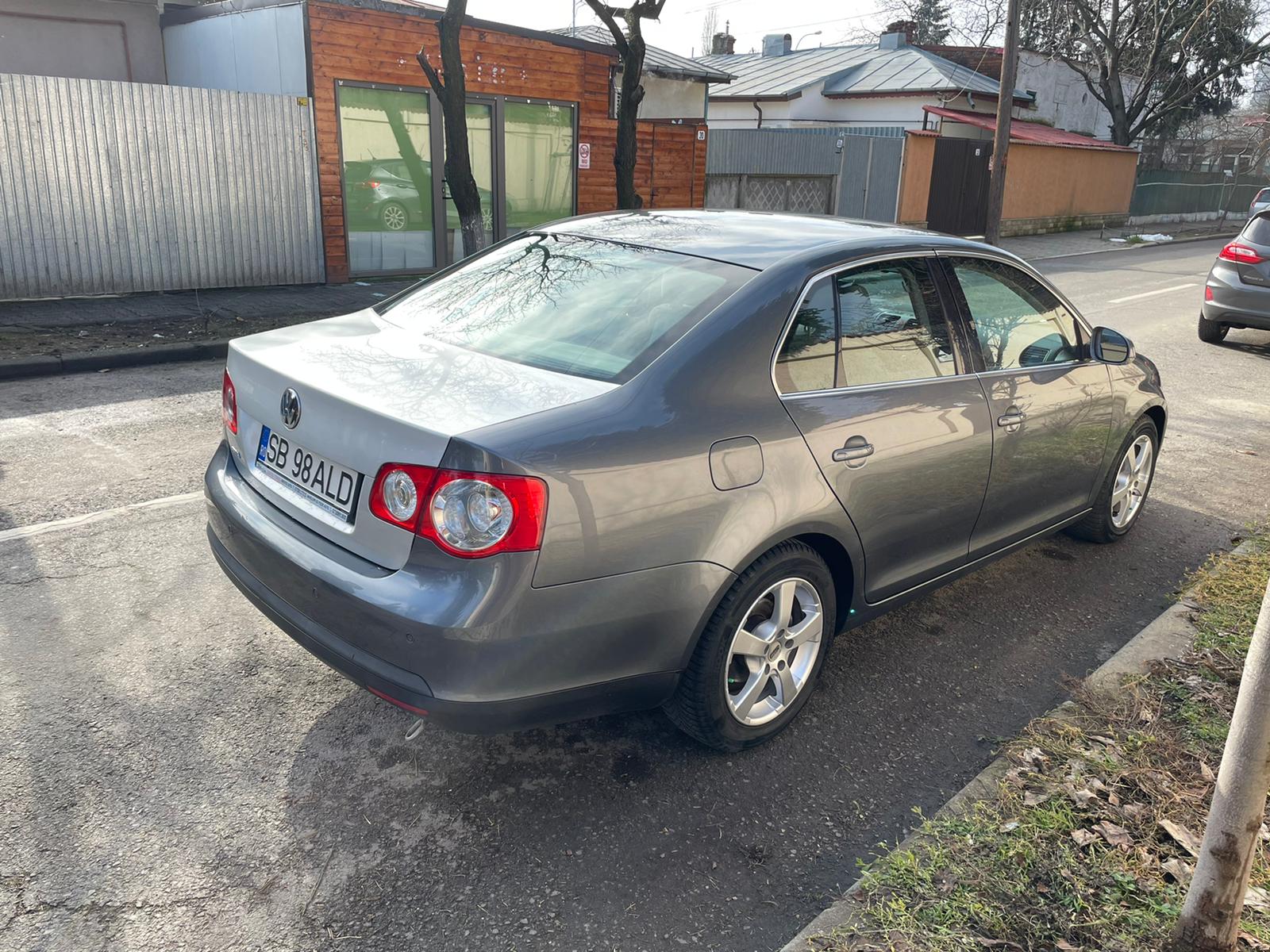 Vand VW jetta an 2006, Sector 1 - Bucuresti - imagine 3 - popic.ro