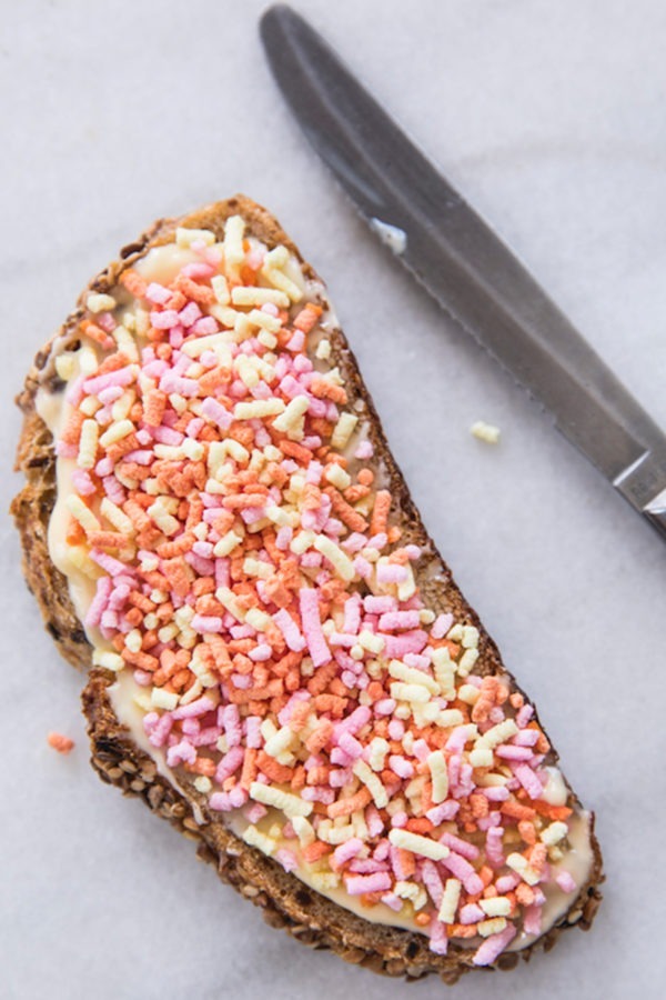 Ciocolata   De Ruijter  De Ruijter – Chocoladehagel melk Fulgi rotunzi, Brăila - Braila - imagine 4 - popic.ro