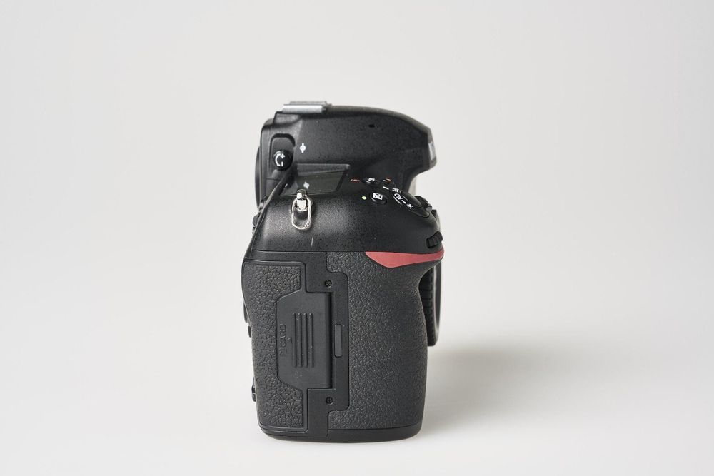 Nikon D850 în ambalajul original, Brezoi - Valcea - imagine 2 - popic.ro