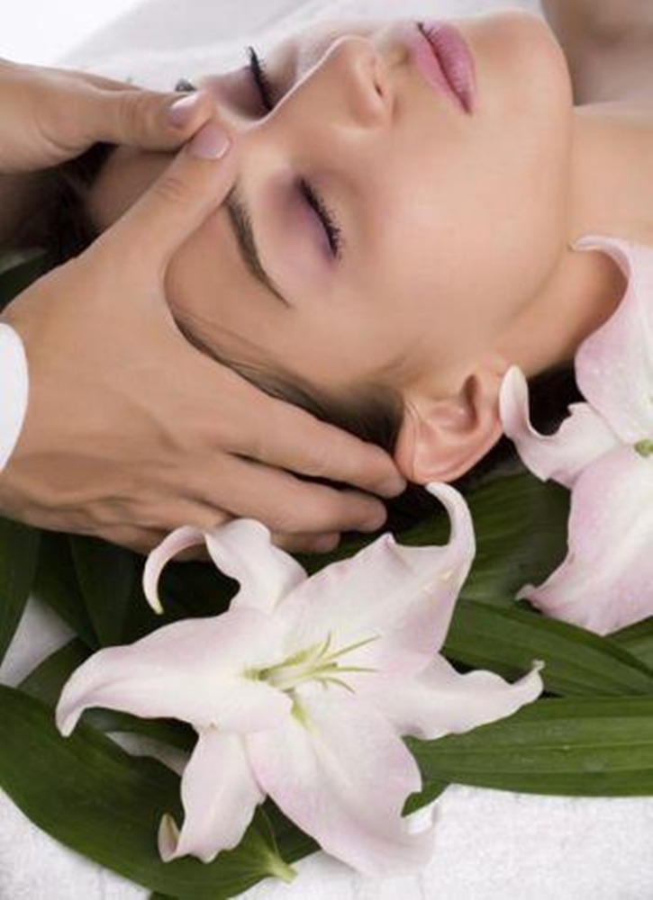 Curs Cosmetician. Tratamente cosmetice şi naturiste, Sector 3 - Bucuresti - imagine 1 - popic.ro