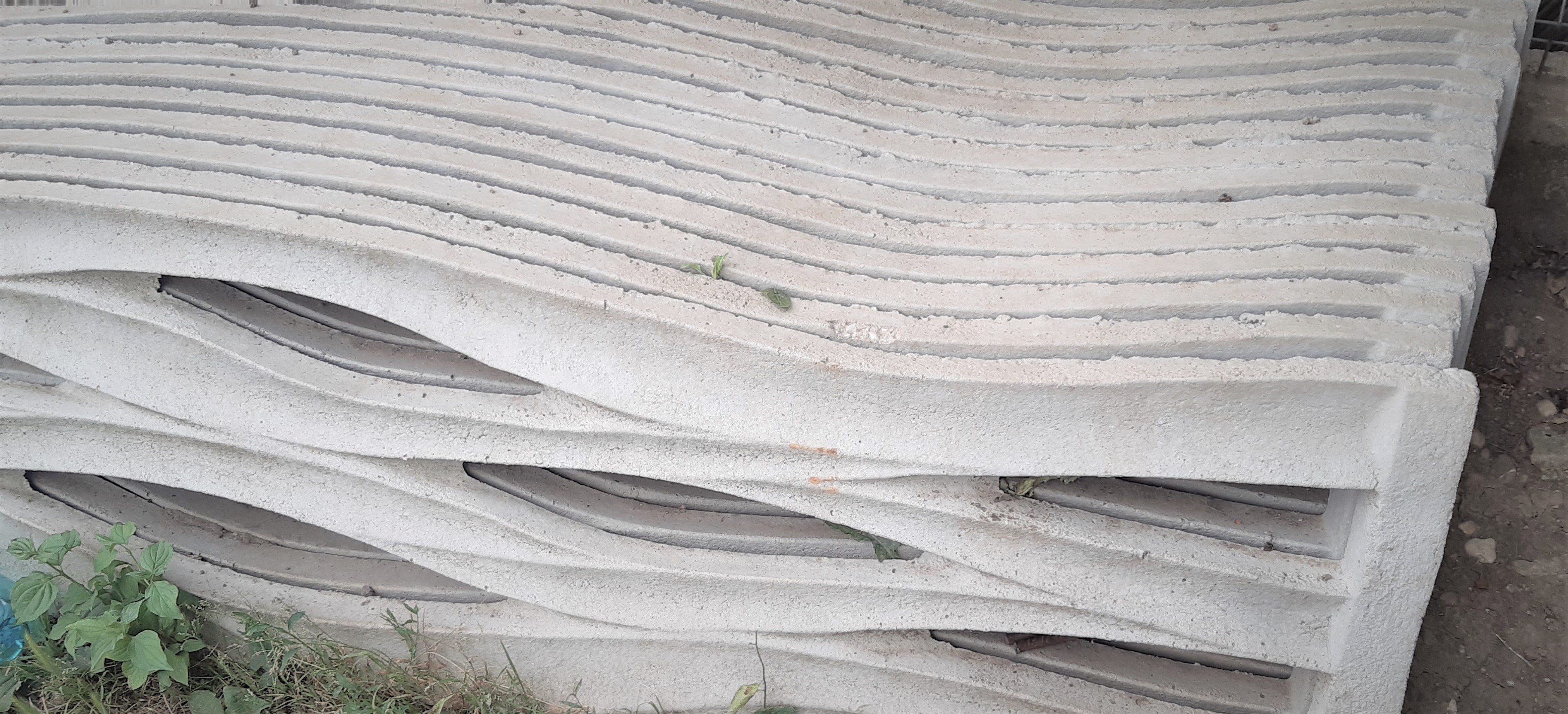 Gard prefabricat din beton ondulat 3D, Răcari - Dambovita - imagine 3 - popic.ro