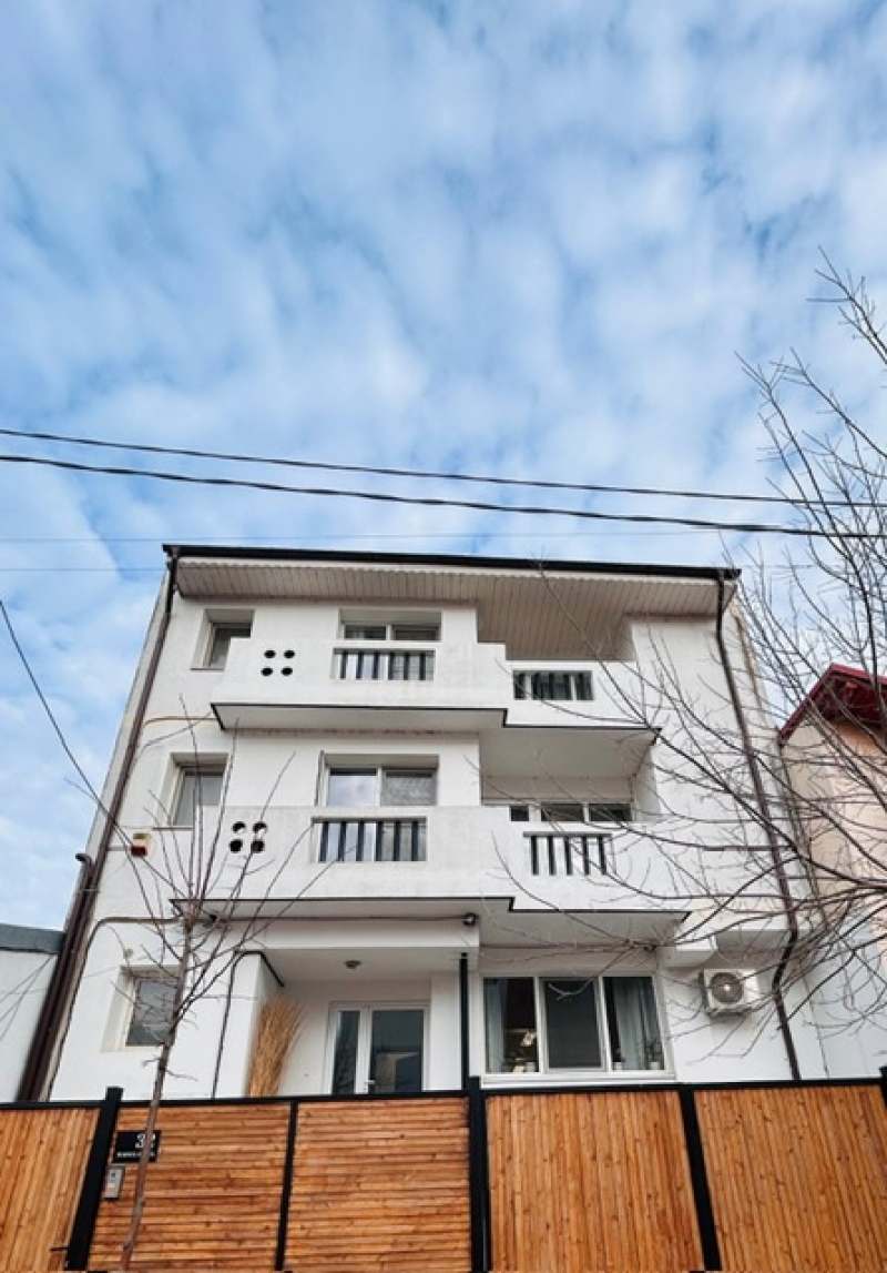 Direct Proprietar, VILA superba Str Turnul Eiffel Bucuresti, Sector 2 - Bucuresti - imagine 3 - popic.ro