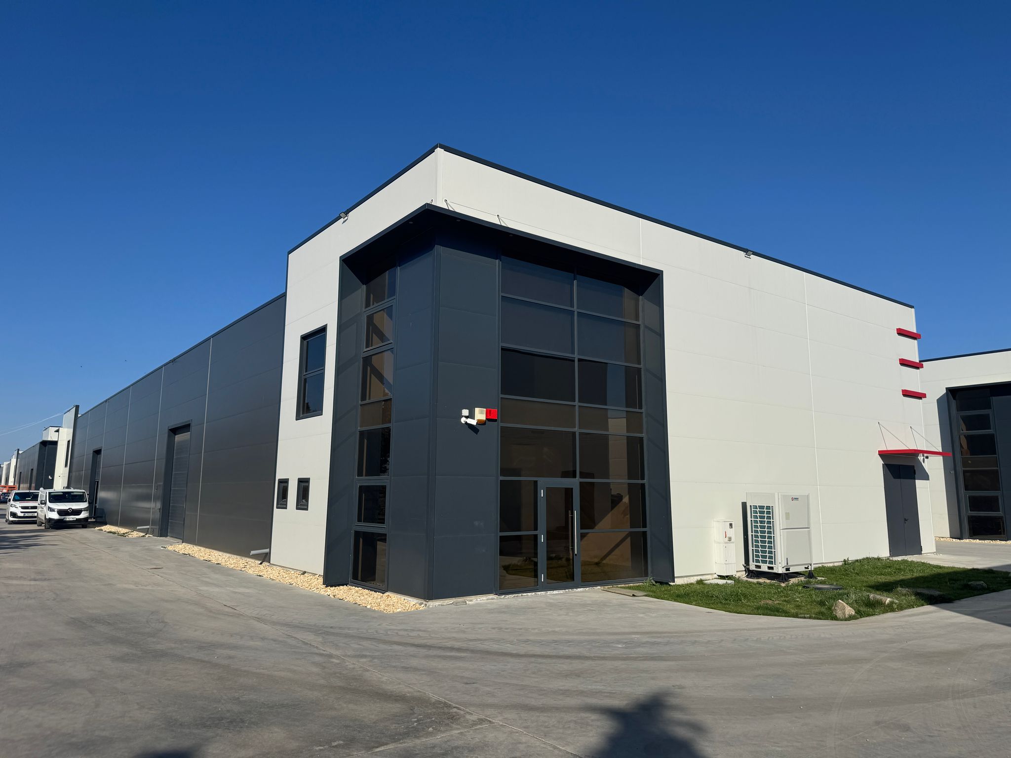 Sablare, vopsitorie industrialai reconditionare profesionala VELECTRO, Mogoșoaia - Ilfov - imagine 1 - popic.ro