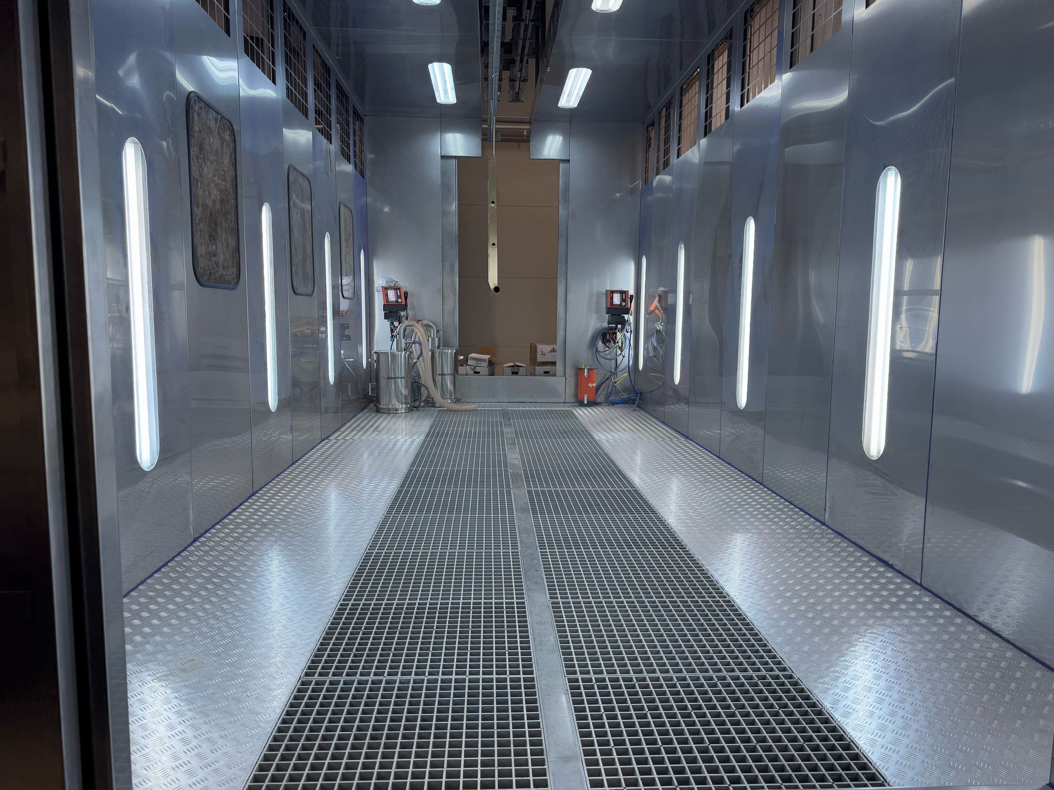 Sablare, vopsitorie industrialai reconditionare profesionala VELECTRO, Mogoșoaia - Ilfov - imagine 3 - popic.ro