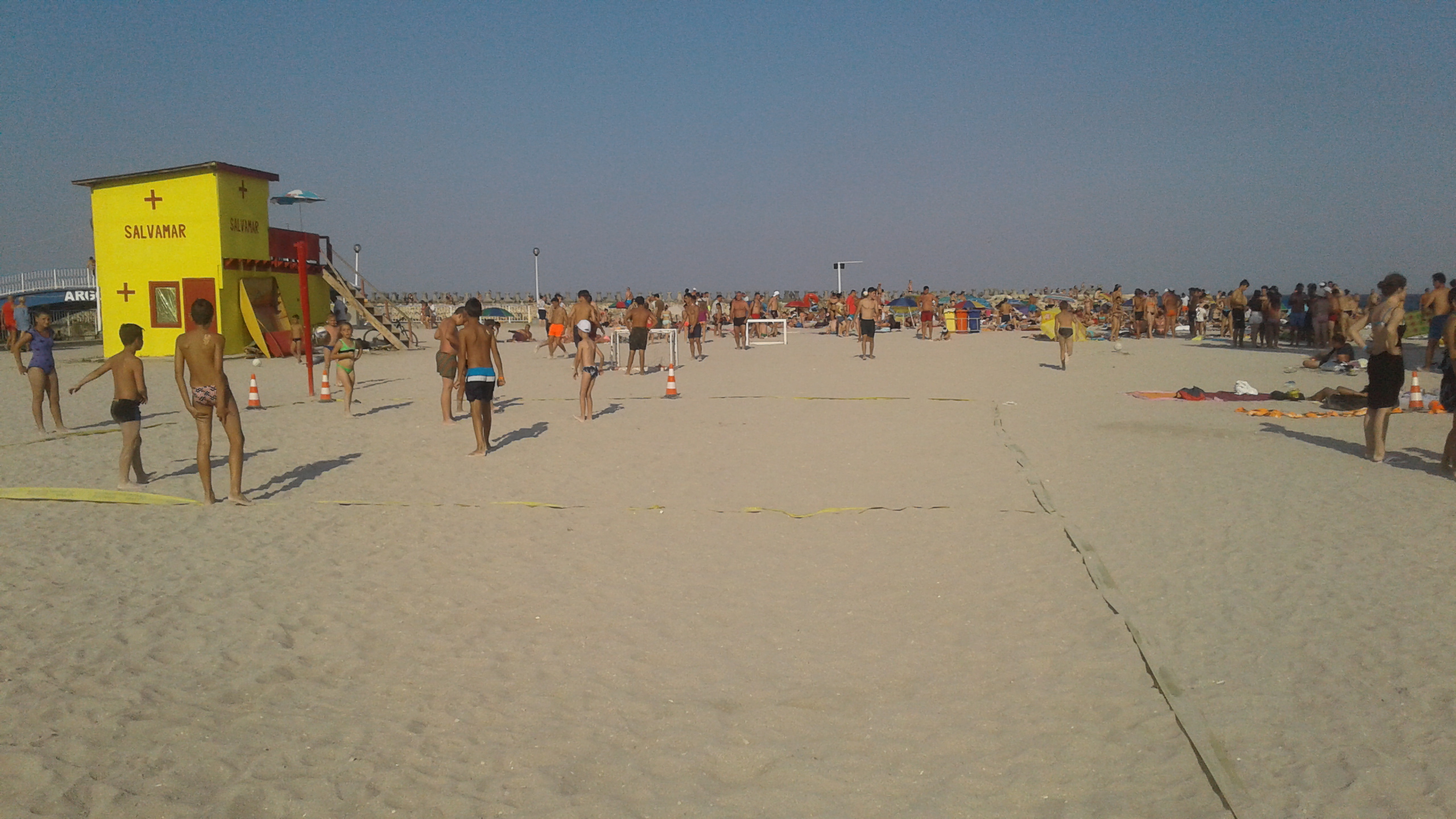 Tabăra de Fotbal la Mare – Costinești, Costinești - Constanta - imagine 2 - popic.ro