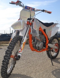 OFERTA DE VARA : Motocross Dirtbike Bosuer 250cc Ultimate #Manual, Alba Iulia - Alba