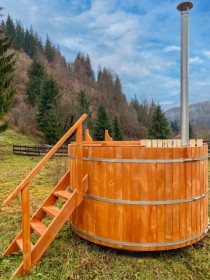 Ciubar din lemn , hot tub, 100% garantat, calitate superioara, Odorheiu Secuiesc - Harghita