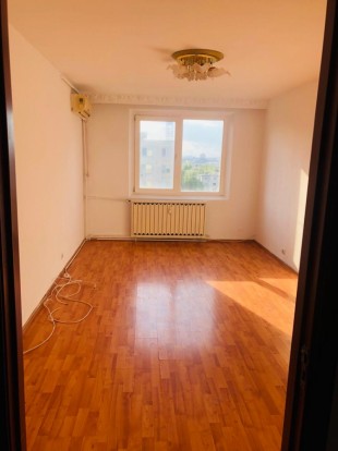 VAND APARTAMENT 3 CAMERE PIATA SUDULUI BERCENI, Sector 4 - Bucuresti